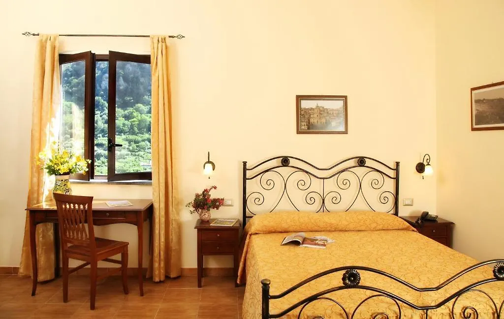 Le Oreadi Villa Francavilla di Sicilia 0*,